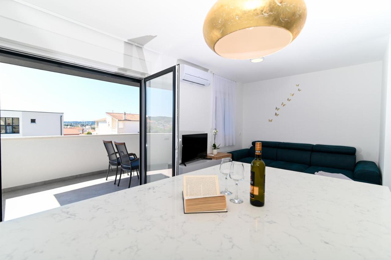 Apartment Laura, Free Parking, Balcony, 4 Ppl Trogir Luaran gambar