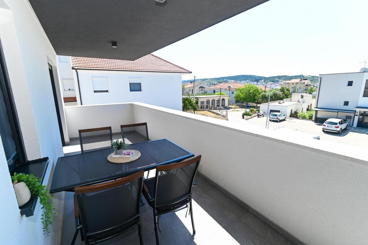 Apartment Laura, Free Parking, Balcony, 4 Ppl Trogir Luaran gambar